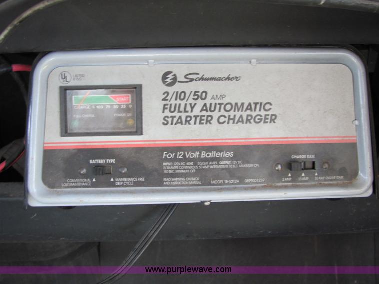 image for item 6499 1974 Ford 44 passenger bus