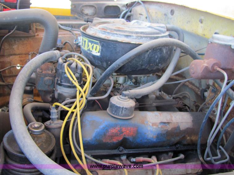 image for item 6499 1974 Ford 44 passenger bus