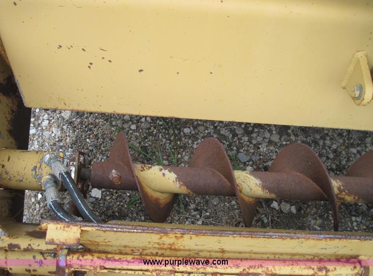 image for item 6557 Neal asphalt paving machine