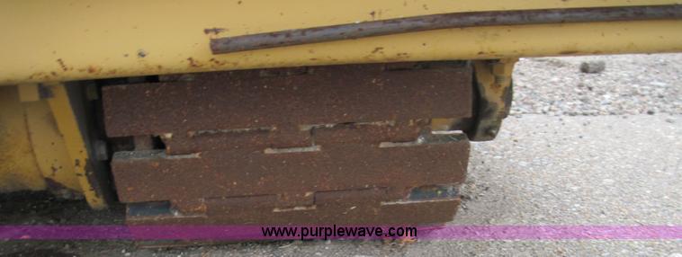 image for item 6557 Neal asphalt paving machine