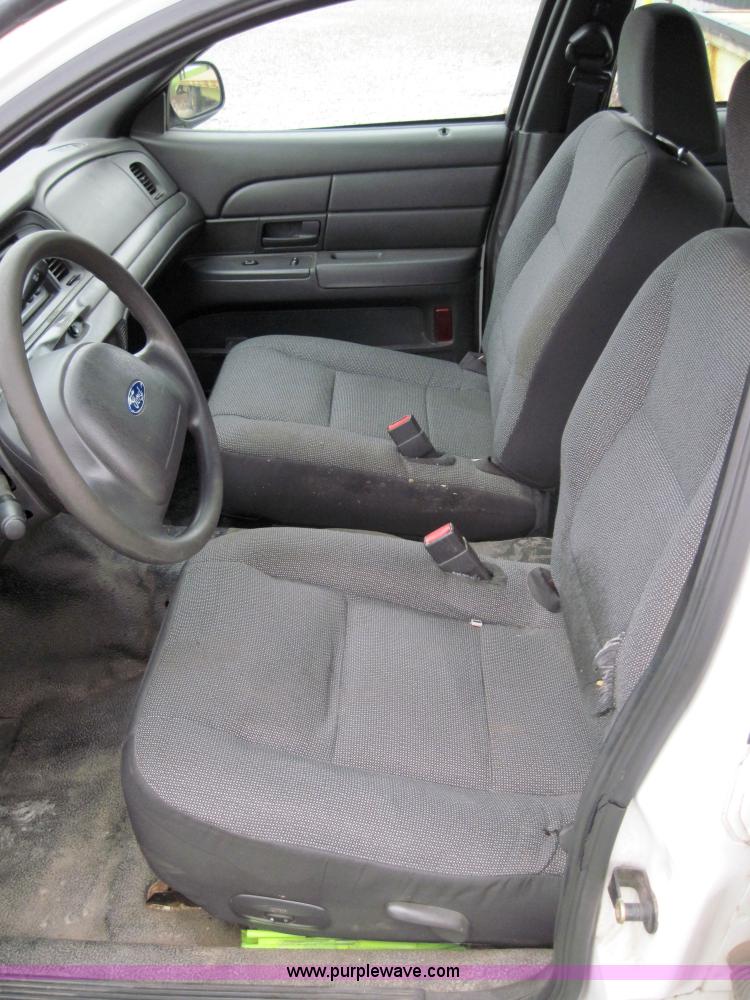 image for item 6558 2004 Ford Crown Victoria Police Interceptor