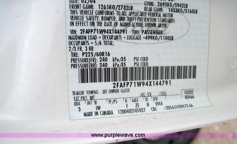 image for item 6558 2004 Ford Crown Victoria Police Interceptor