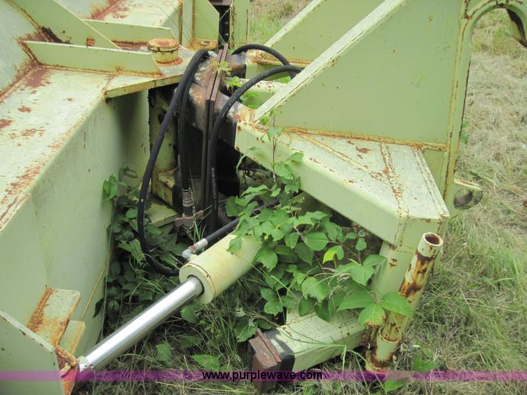 image for item 6578 Rylind loader three-way push plow