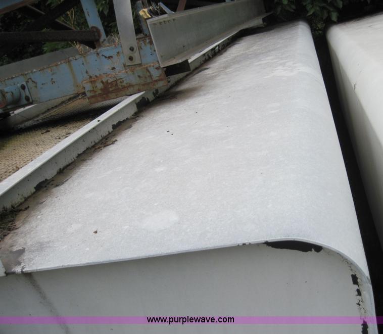 image for item 6579 5000-gallon stainless steel fuel tank