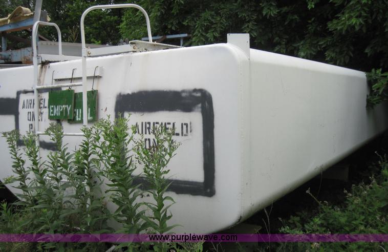 image for item 6580 5000-gallon stainless steel fuel tank