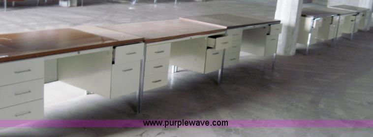 image for item 6620 (6) desks