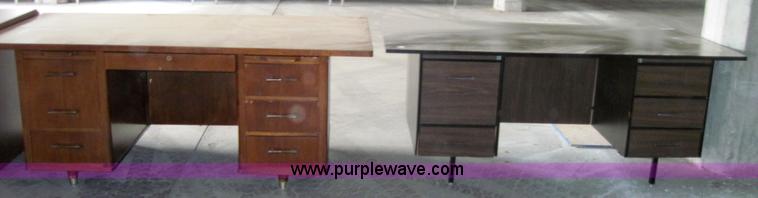 image for item 6623 (5) desks