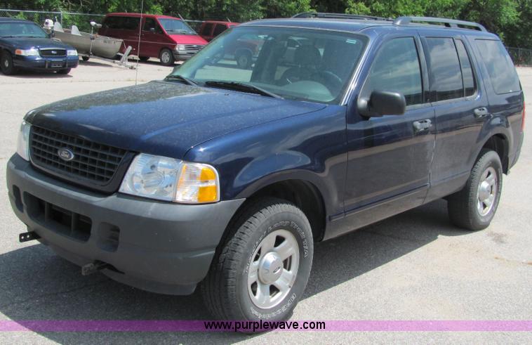 image for item 6661 2003 Ford Explorer
