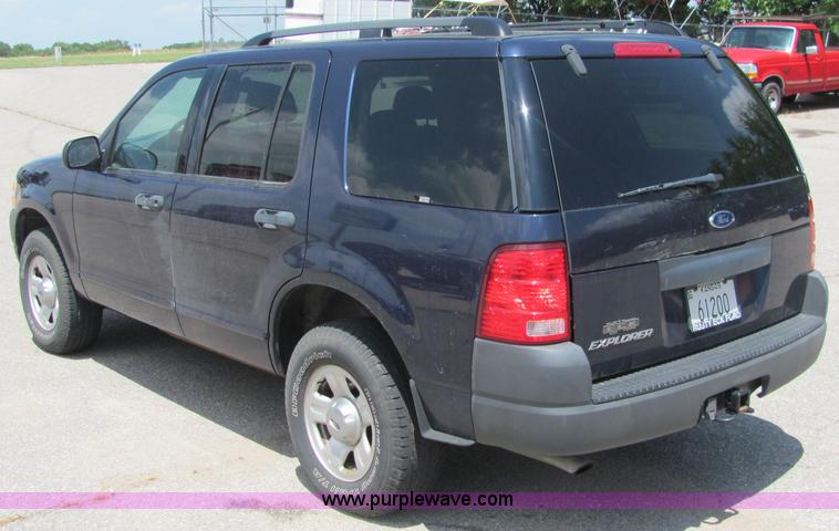 image for item 6661 2003 Ford Explorer
