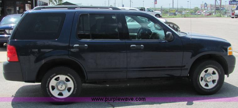 image for item 6661 2003 Ford Explorer
