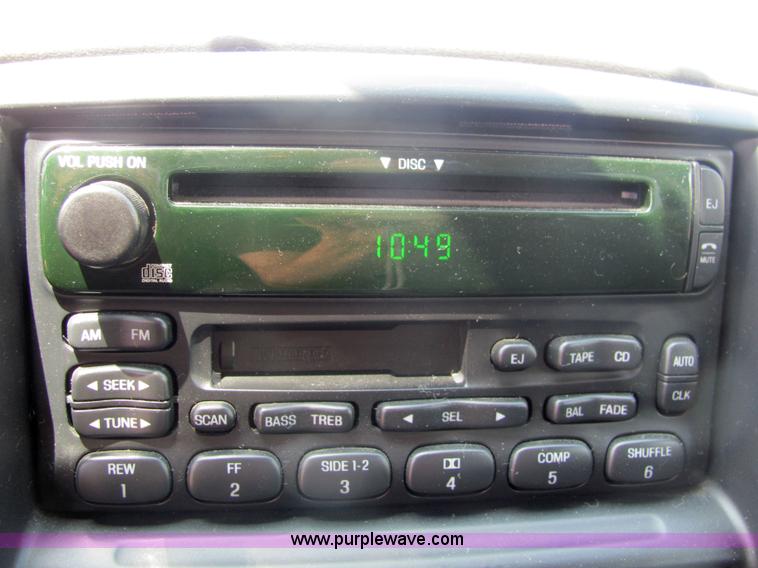 image for item 6661 2003 Ford Explorer