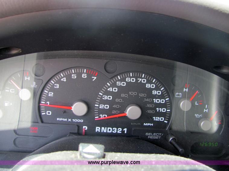 image for item 6661 2003 Ford Explorer