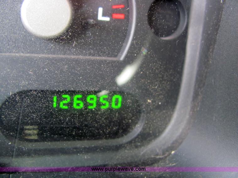 image for item 6661 2003 Ford Explorer