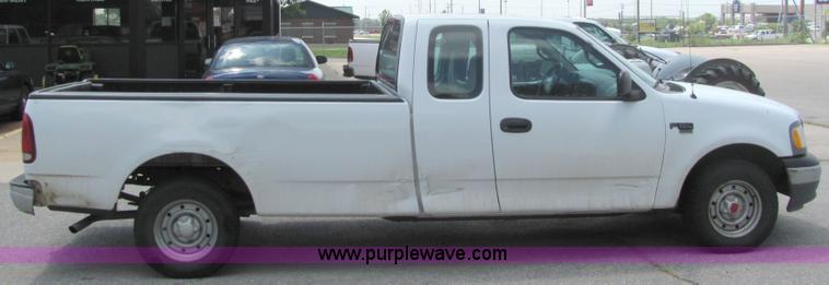 image for item 6662 2000 Ford F-150 XL
