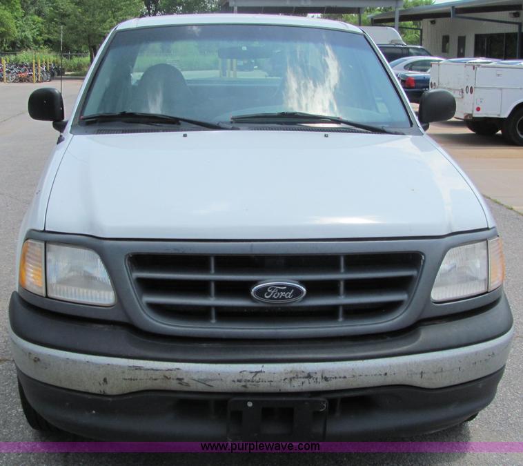image for item 6662 2000 Ford F-150 XL