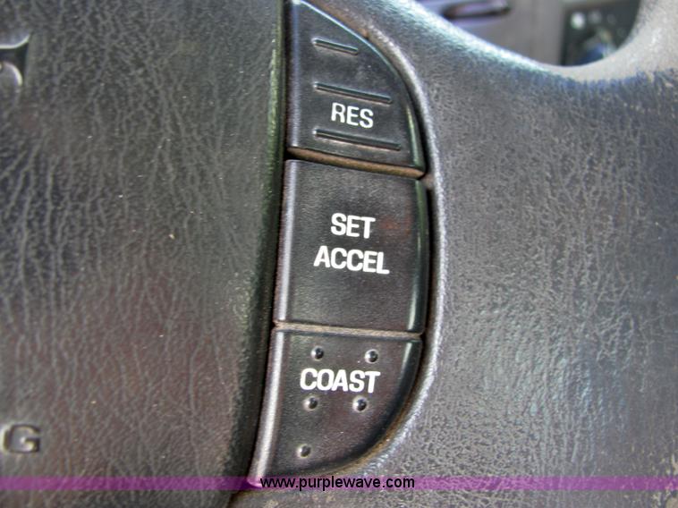 image for item 6662 2000 Ford F-150 XL