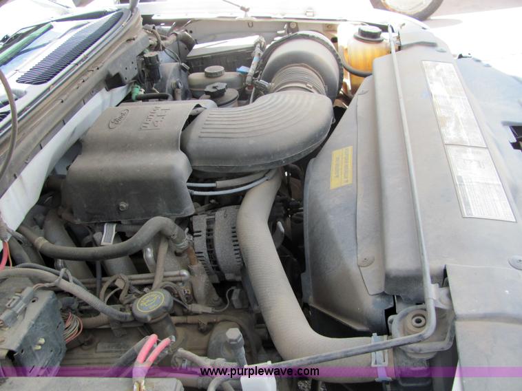 image for item 6662 2000 Ford F-150 XL