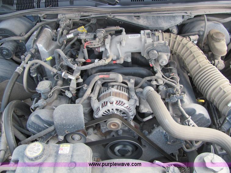 image for item 6663 2004 Ford Crown Victoria Police Interceptor