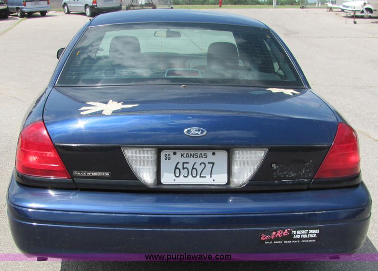 image for item 6664 2008 Ford Crown Victoria Police Interceptor