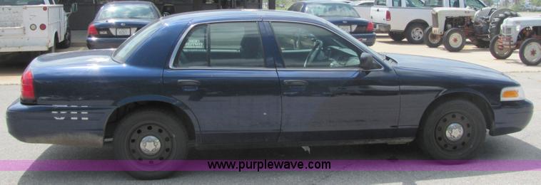 image for item 6664 2008 Ford Crown Victoria Police Interceptor