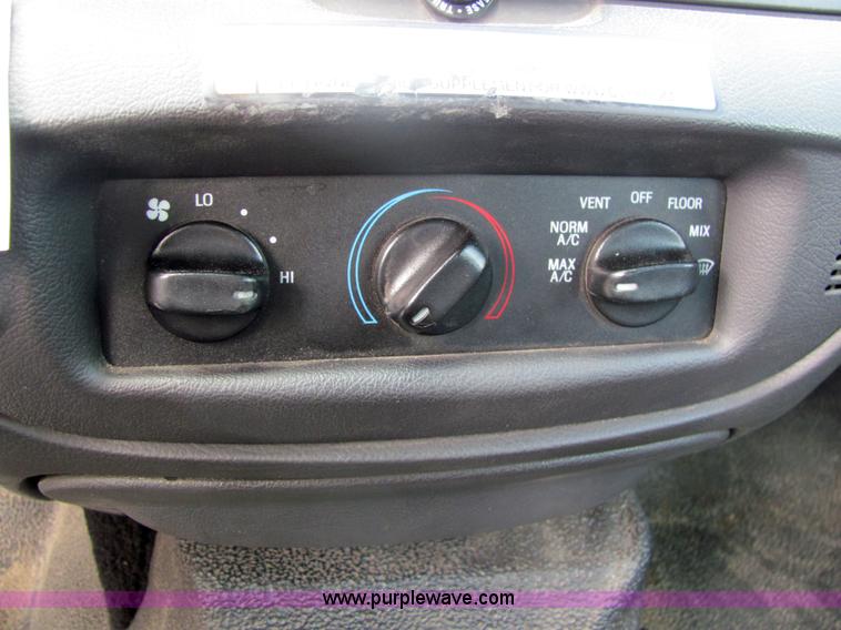 image for item 6664 2008 Ford Crown Victoria Police Interceptor