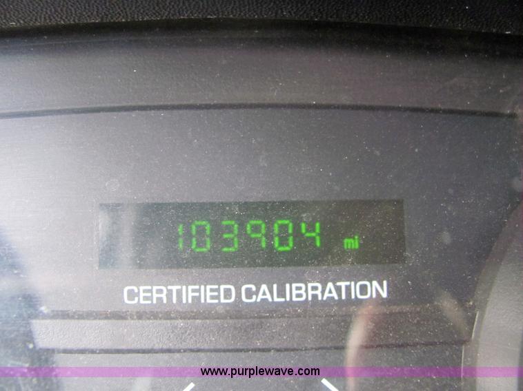 image for item 6664 2008 Ford Crown Victoria Police Interceptor