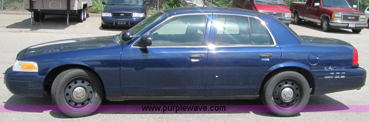 image for item 6666 2006 Ford Crown Victoria Police Interceptor