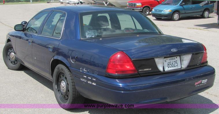 image for item 6666 2006 Ford Crown Victoria Police Interceptor