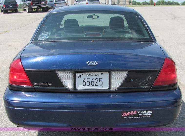 image for item 6666 2006 Ford Crown Victoria Police Interceptor
