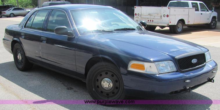 image for item 6666 2006 Ford Crown Victoria Police Interceptor