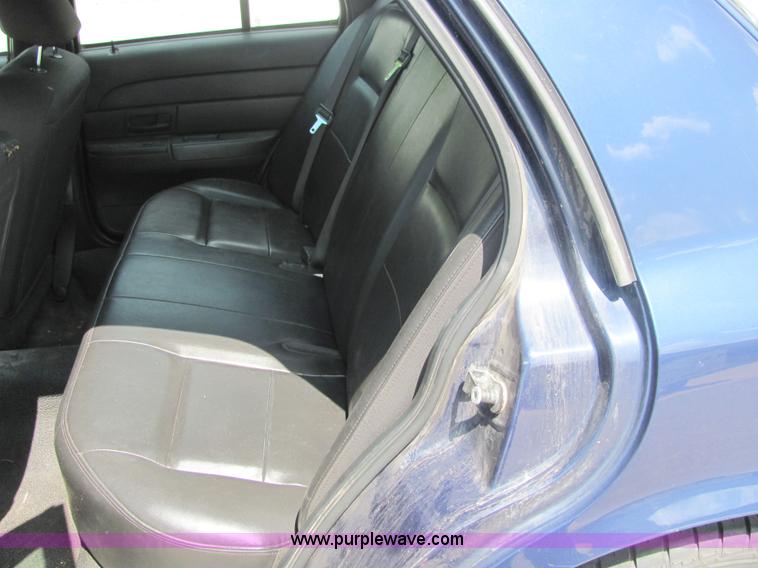 image for item 6666 2006 Ford Crown Victoria Police Interceptor