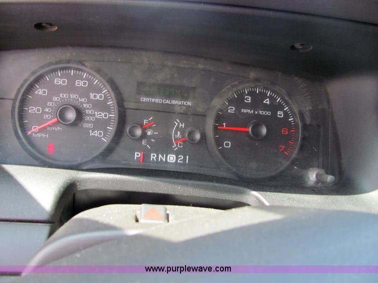 image for item 6666 2006 Ford Crown Victoria Police Interceptor