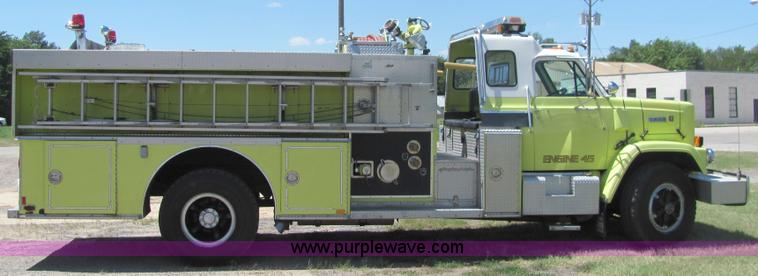 image for item 6686 1988 GMC Brigadier fire truck