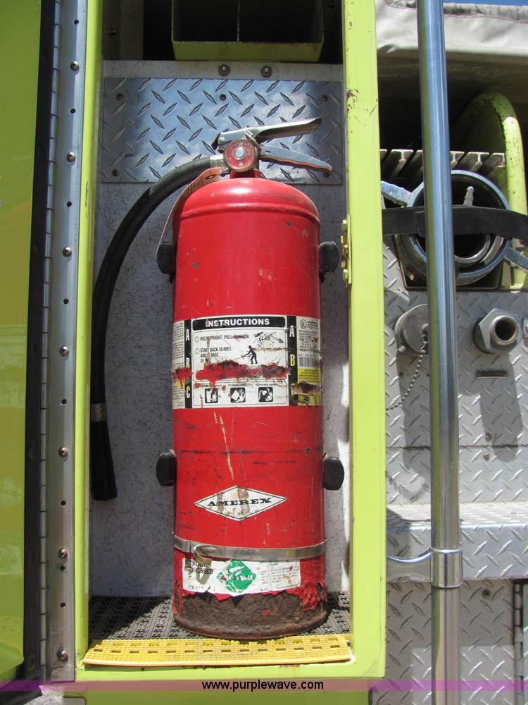 image for item 6686 1988 GMC Brigadier fire truck