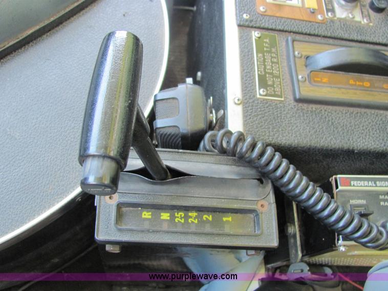 image for item 6686 1988 GMC Brigadier fire truck