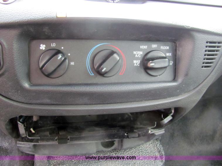 image for item 6732 2006 Ford Crown Victoria Police Interceptor