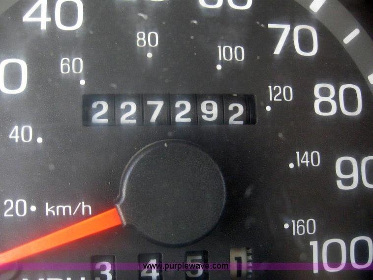 image for item 6854 2003 Ford E450 Super Duty transit bus