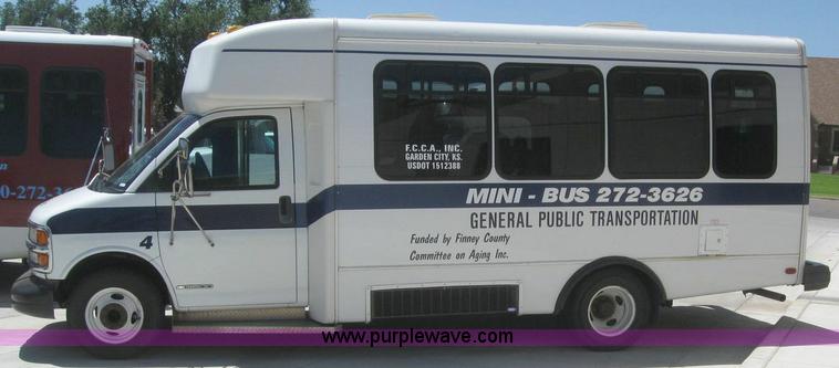 image for item 6856 2002 Chevrolet Express G3500 transit bus