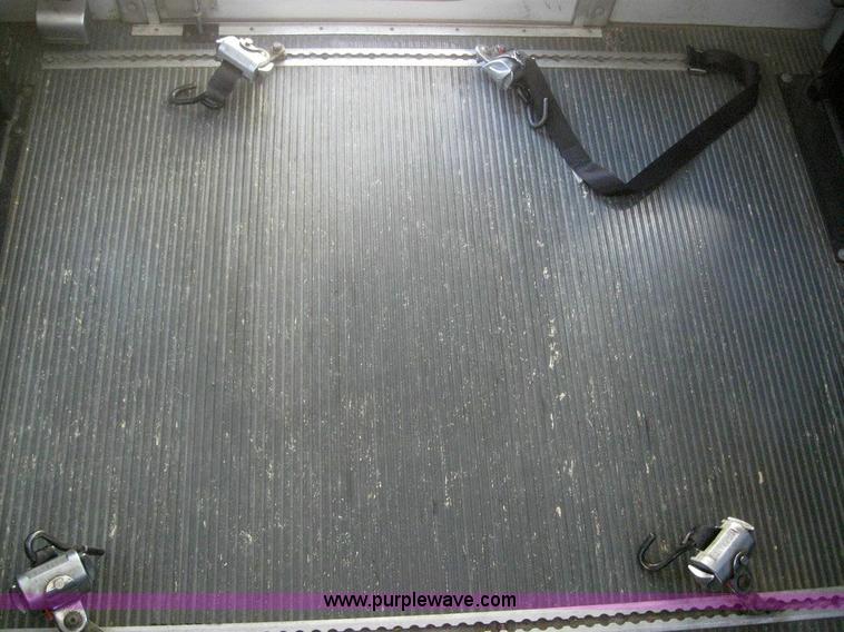 image for item 6857 2000 Chevrolet Express G3500 transit bus