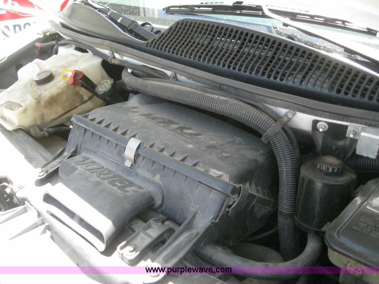 image for item 6857 2000 Chevrolet Express G3500 transit bus