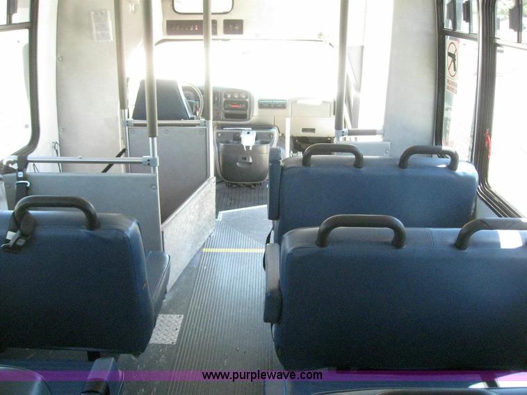 image for item 6858 2000 Chevrolet Express G3500 transit bus