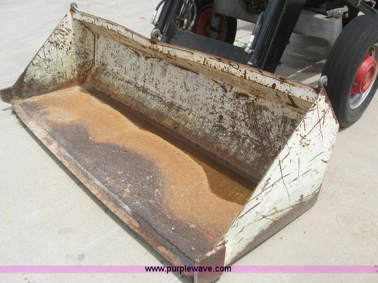 image for item 6865 1965 Massey-Ferguson 1100 tractor with loader