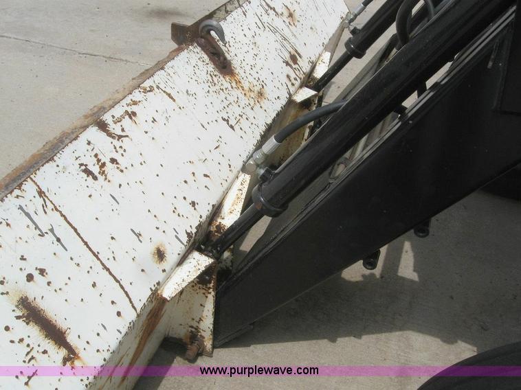 image for item 6865 1965 Massey-Ferguson 1100 tractor with loader