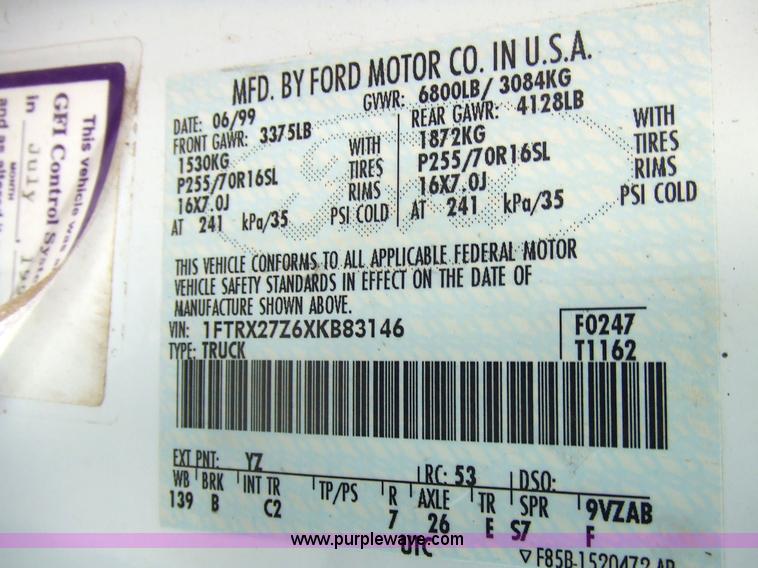 image for item 7112 1999 Ford F250 XL pickup truck