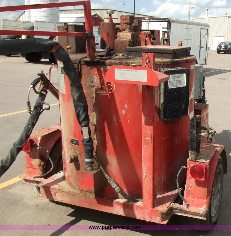 image for item 7113 1997 Craft Co SS125 crack seal machine