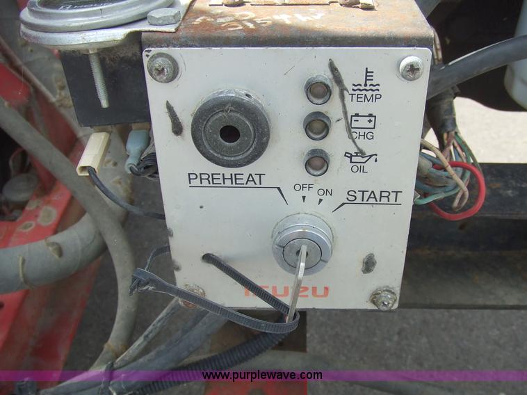 image for item 7113 1997 Craft Co SS125 crack seal machine