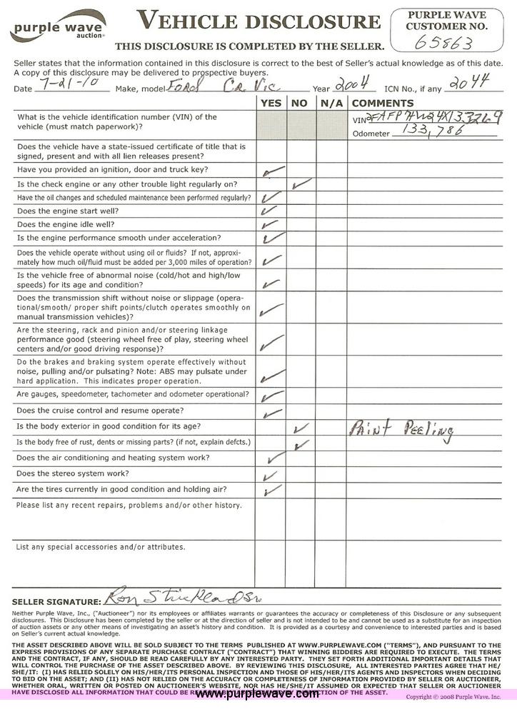 image for item 2044 2004 Ford Crown Victoria LX