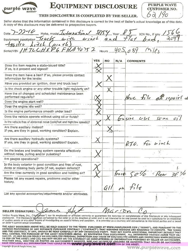 image for item 2047 1985 International S1700 winch truck