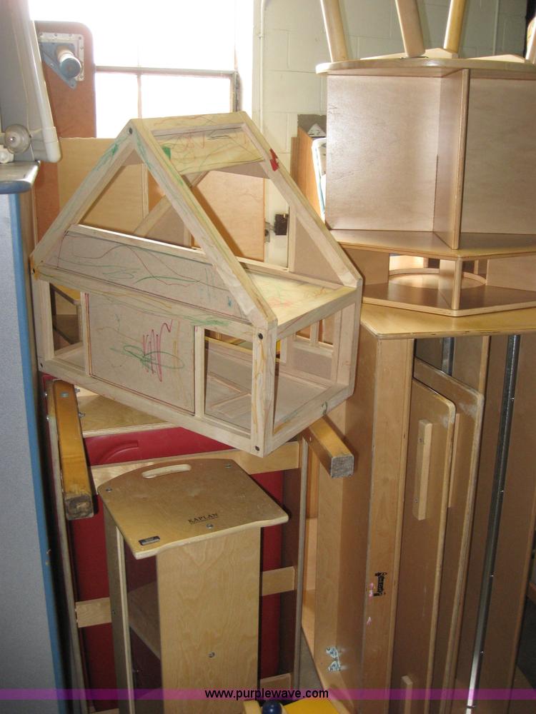 image for item 2102 Large assortment of childrens play furniture