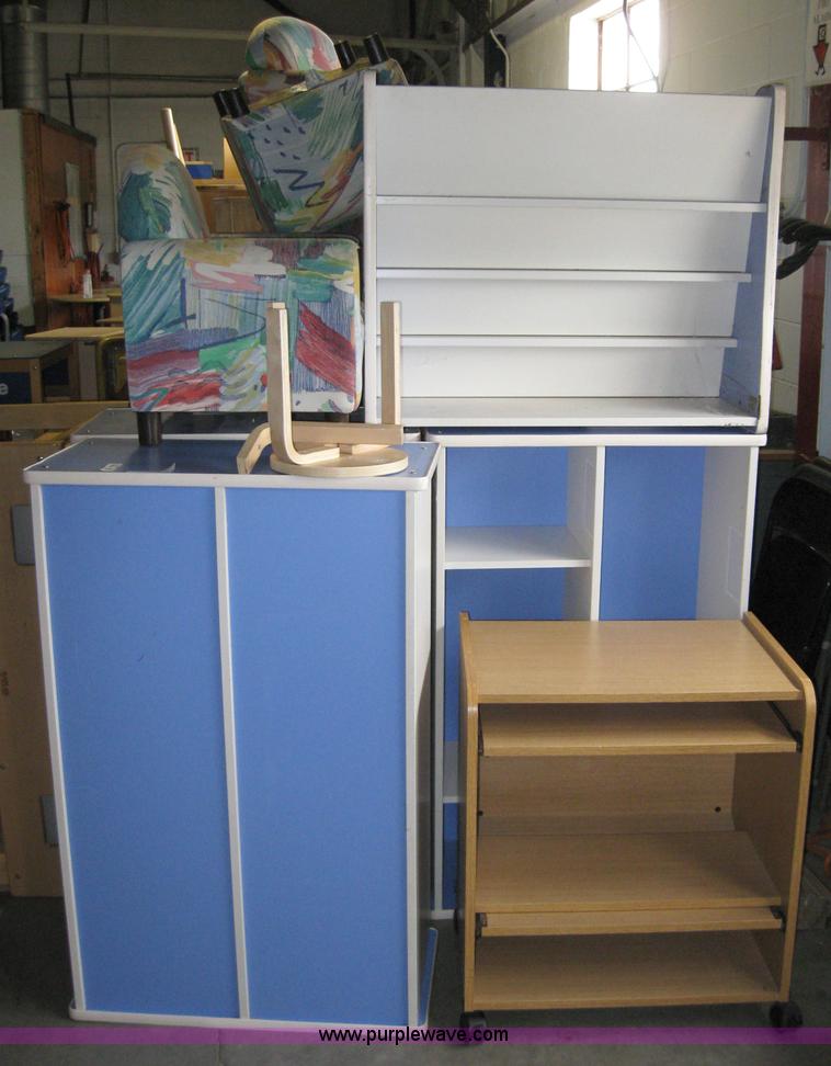 image for item 2102 Large assortment of childrens play furniture